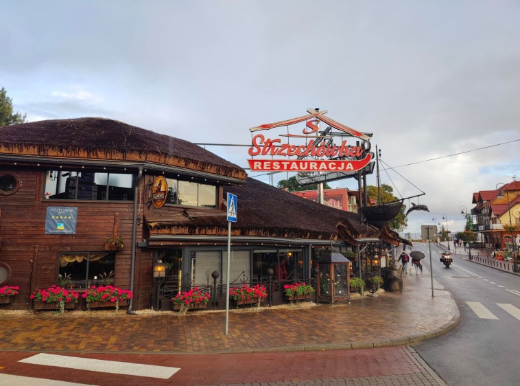 Restauracja Strzech&oacute;wka 